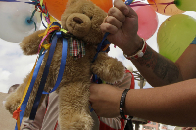 Le largage des ours en peluche entraîne le limogeage d'un ministre biélorusse